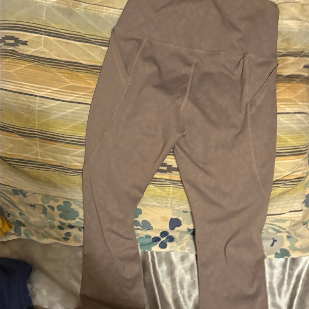 Brown High-Waisted Leggings